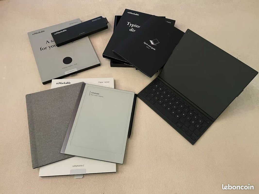 ReMarkable 2 Tablette E-Ink avec clavier & Book Folio (image 1)
