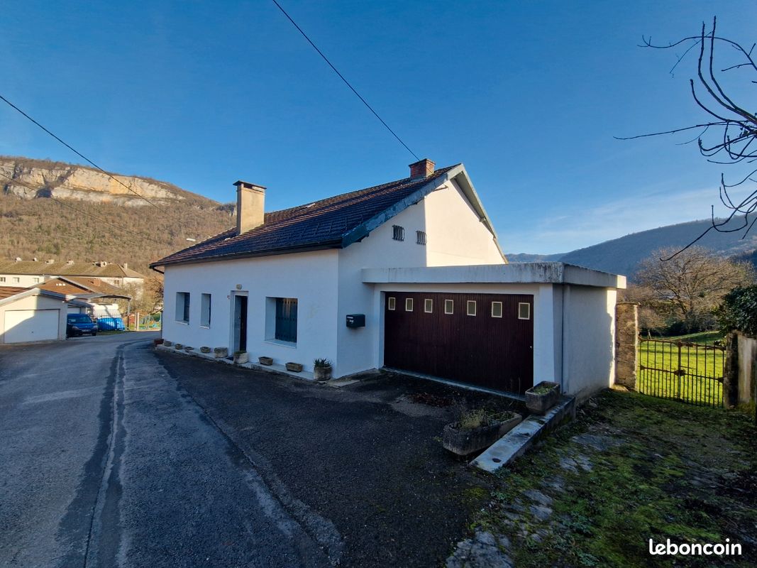 Maison 5 pièces 135 m² · à Vaux-lès-Saint-Claude · 135 m² · 245 000 €