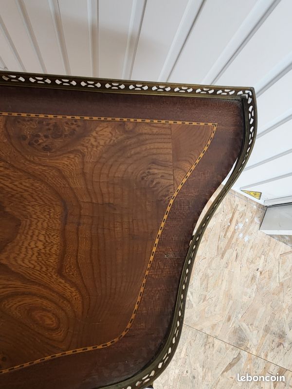 Chevet forme rognon style Louis XVI marquetée (image 16)