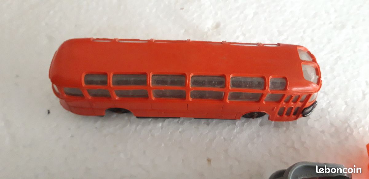 Lot Micro Norev 1/86 – Bus Et Voitures En Très Bon état (TBE)