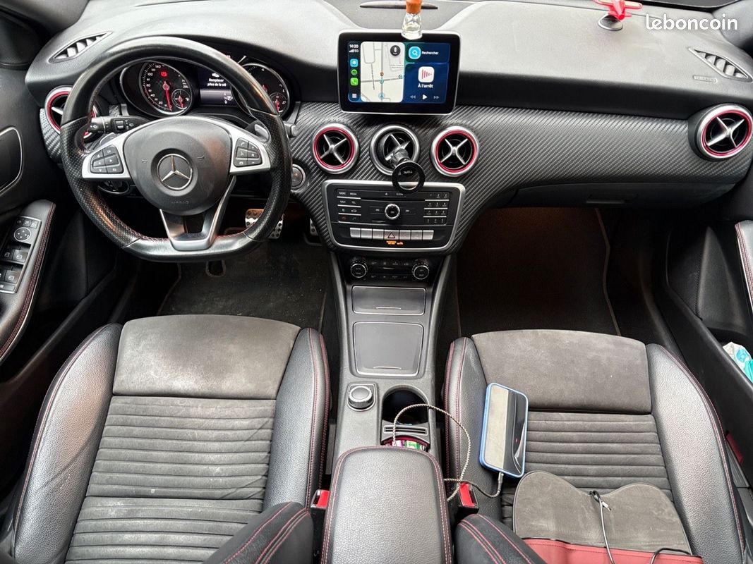 MERCEDES CLASSE A 180 d 7G-DCT Fascination, Apple CarPlay, Caméra de Recul, Toit Ouvrant Panoramique, Garantie 12 moi (image 4)