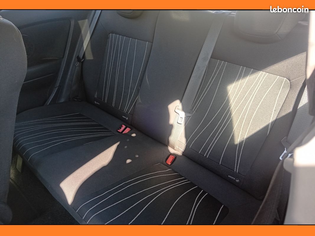 Opel Corsa D 1.2i 16v 80cv Enjoy 154 000 Kms (image 7)