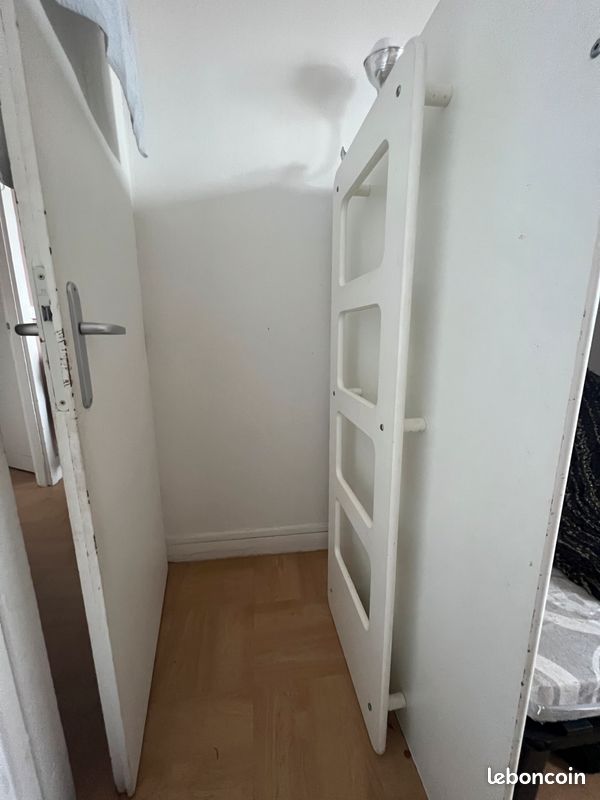 Lit enfant mezzanine 140/190 de chez Verbaudet acheté 499 vendu 70 (image 2)