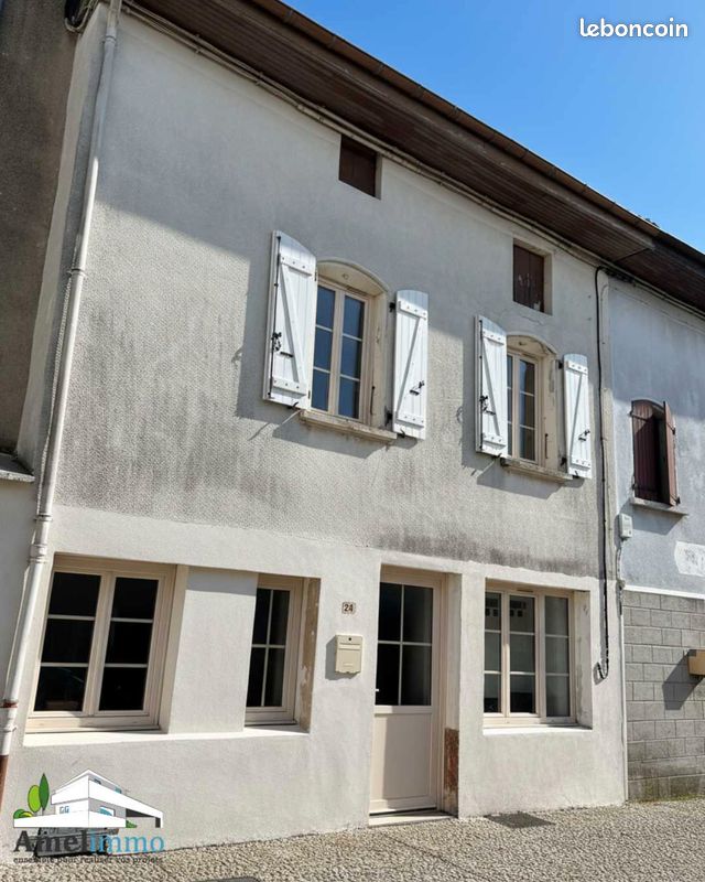 Maison 6 pièces 196 m² · à Le Grand-Serre · 196 m² · 99 900 €