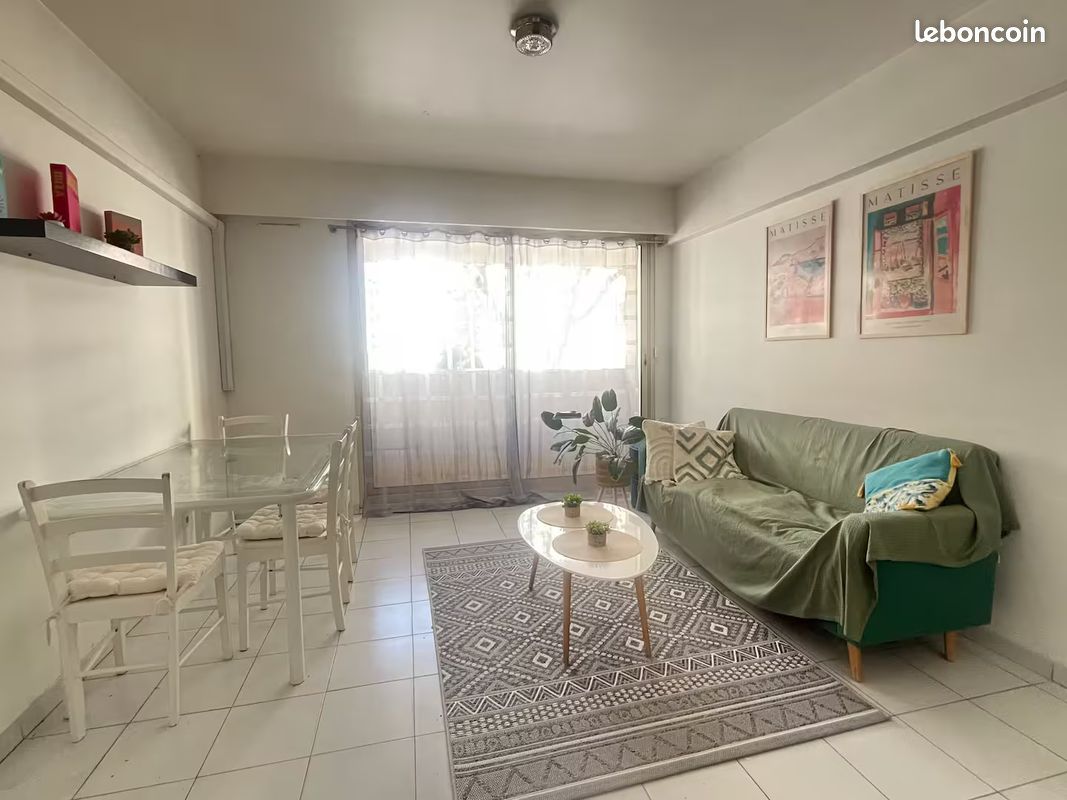 Appartement 2 pièces 40 m² · à Antibes · 40 m² · 950 €/mois