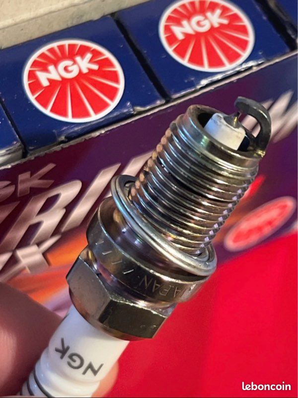 Bougies NGK Irridium IX BKR 5 EIX - Équipement auto
