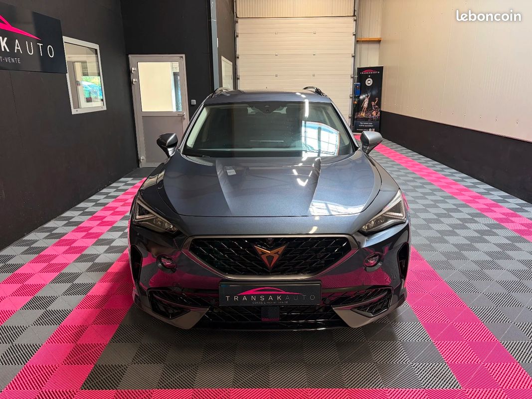 CUPRA FORMENTOR 1.4 e-HYBRID 204 ch DSG6 V / Caméra 360 / Volant chauffant (image 2)