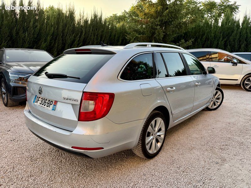 Skoda superb 2.0 tdi 170cv dsg phase 2 ct ok (image 2)