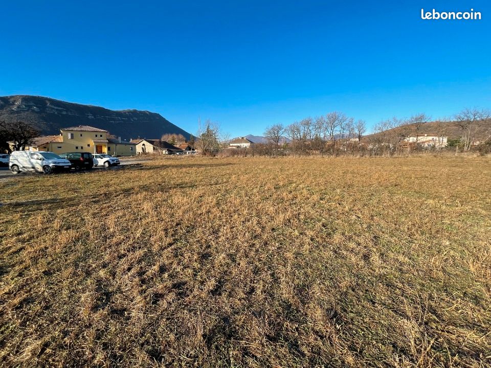 Terrain 416 m² Laragne Monteglin · à Laragne-Montéglin · 63 000 €