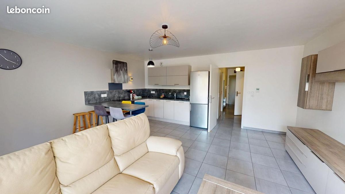 Appartement 2 pièces 64 m² · à Annecy · 64 m² · 1 250 €/mois