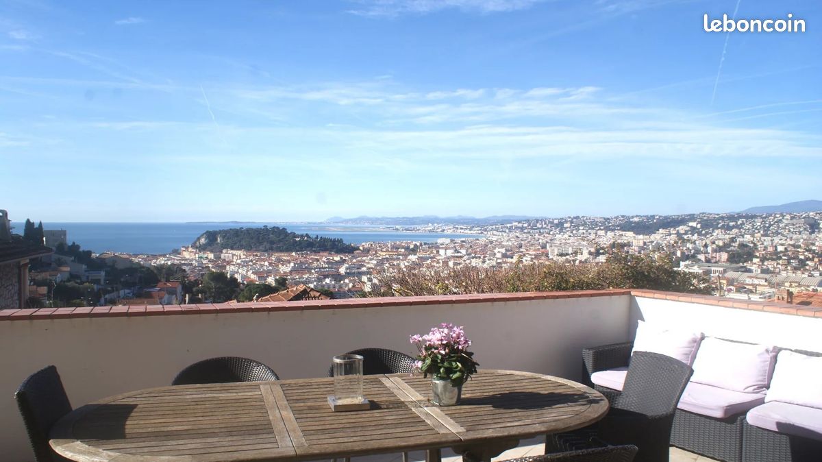 Maison 5 pièces 202 m² · à Nice · 202 m² · 1 980 000 €
