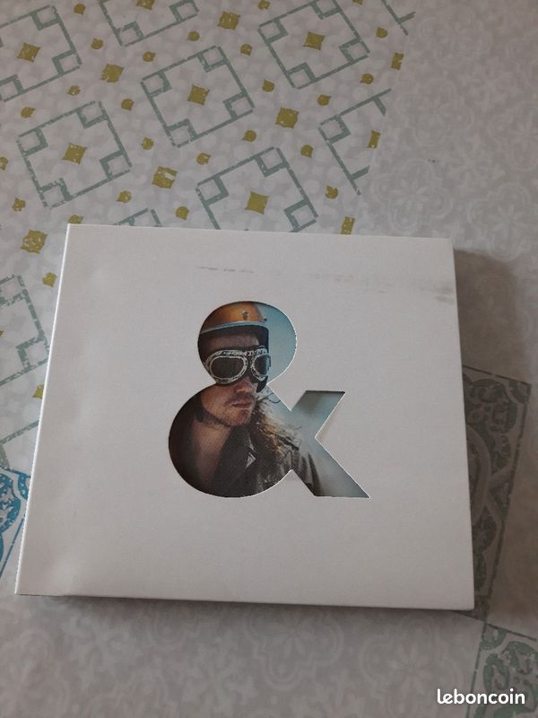 Vend CD état neuf (image 1)