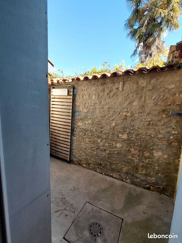 Maison 2 pièces 52 m² · à Fontenay-le-Comte · 52 m² · 625 €/mois