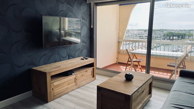 Loc Studio vue Port Camargue (image 8)