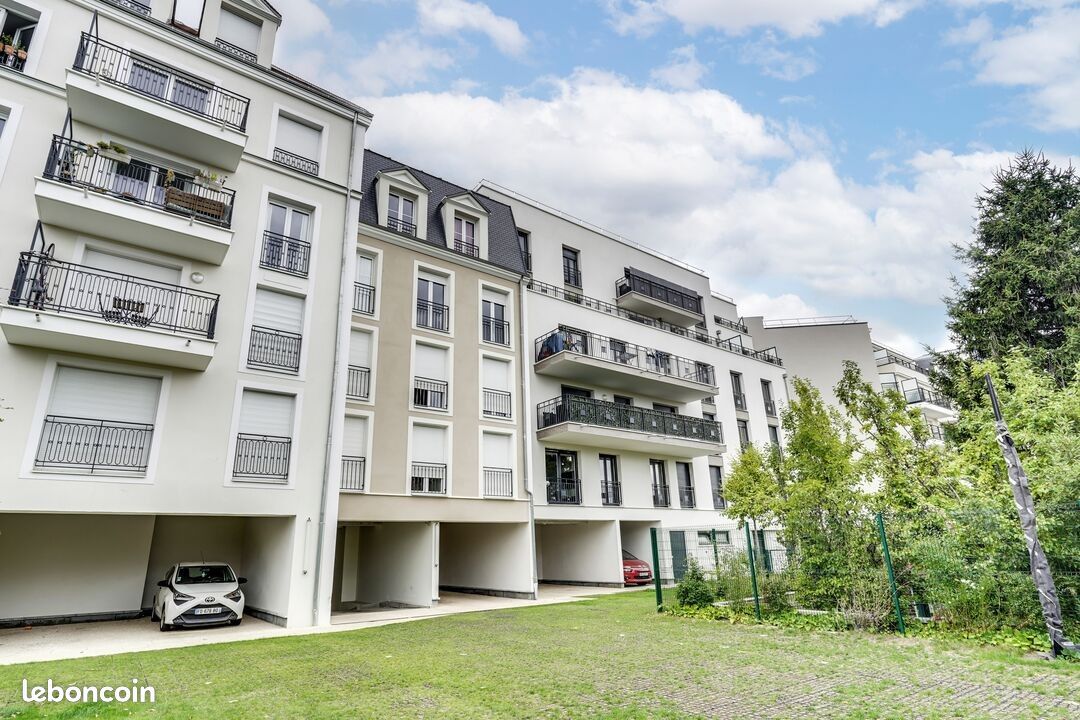 Appartement 3 pièces 56 m² · à Juvisy-sur-Orge · 56 m² · 1 017 €