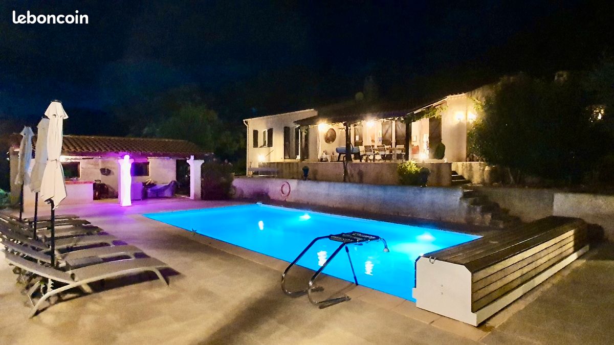 Maison 6 pièces 160 m² · à Mons · 160 m² · 680 000 €