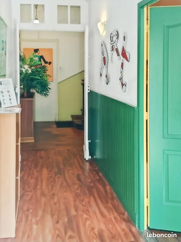 Maison 17 pièces 286 m² · à La Bourboule · 286 m² · 574 500 €