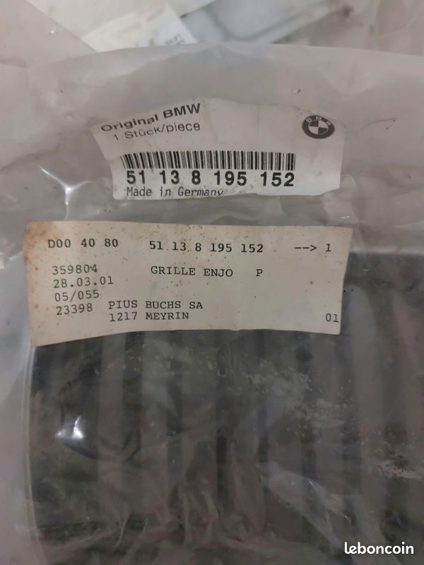 Calandre droite bmw serie 3 et 5 (image 2)
