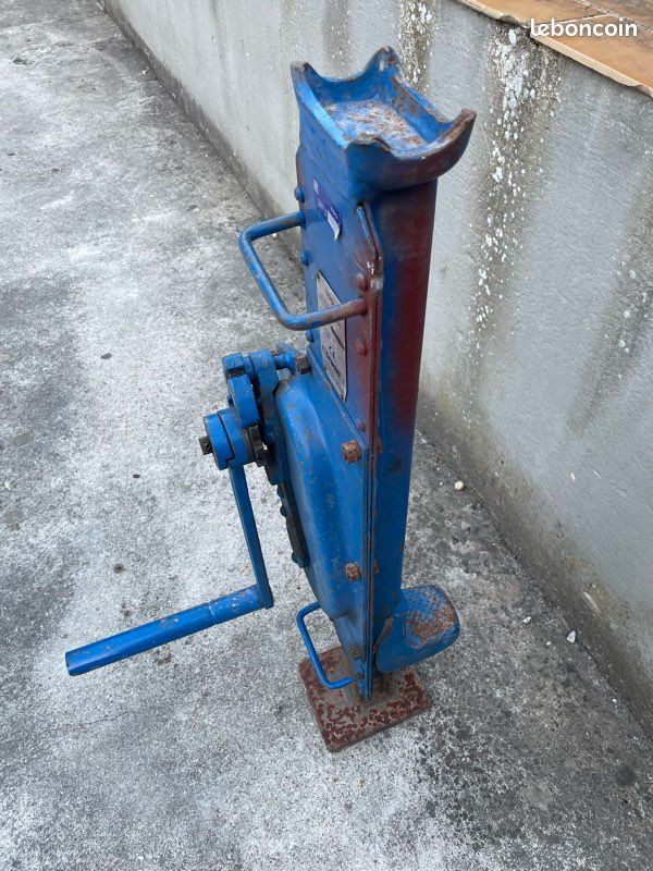 Cric forestier Tractel 10T (image 1)