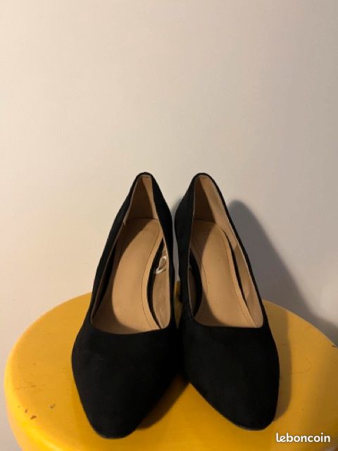 Escarpins noirs H&M - t.40 (image 2)