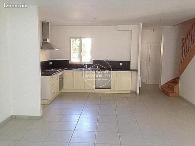 Maison 4 pièces 98 m² · à La Ferté-Saint-Aubin · 98 m² · 850 €/mois