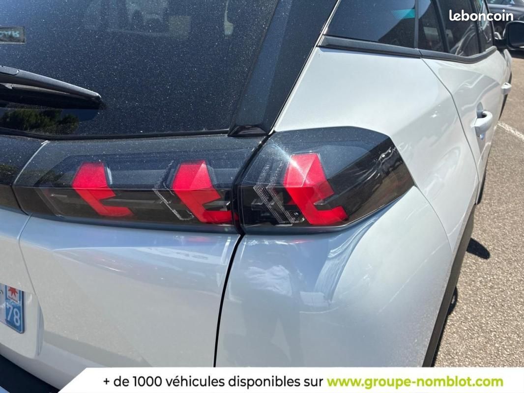 Peugeot 2008 PureTech 100 S&S BVM6 Style (image 17)