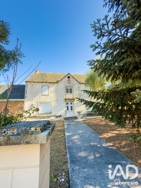 Maison 6 pièces 217 m² · à Lédas-Et-Penthiès · 217 m² · 420 000 €
