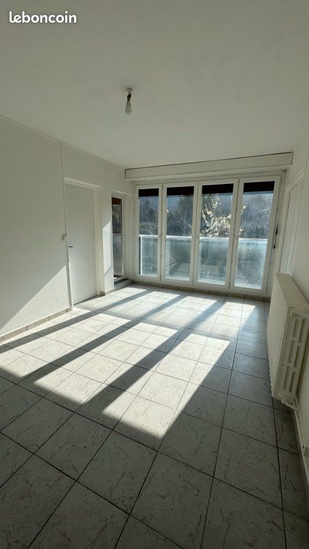 Appartement 3 pièces 59 m² · à Thiers · 58,5 m² · 48 500 €