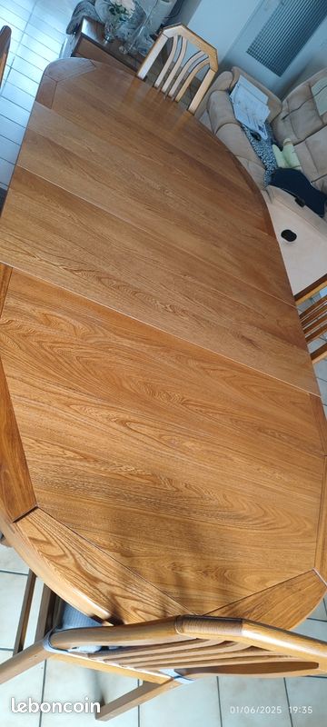 Table ovale en bois d' Orme Massif ACCUEIL 14 PERSNNES TRES SOLIDE (image 6)