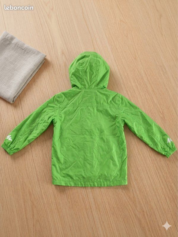 Veste Matelassée Quechua Garçon 12 Ans – Verte, Légère, Zippée, Occasion Bon état