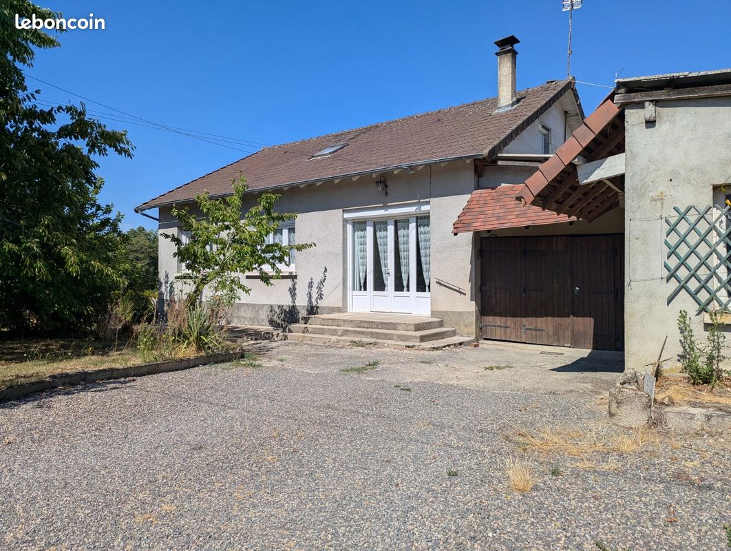 Maison 8 pièces 119 m² · à Saint-Sulpice-les-Feuilles · 119 m² · 147 150 €