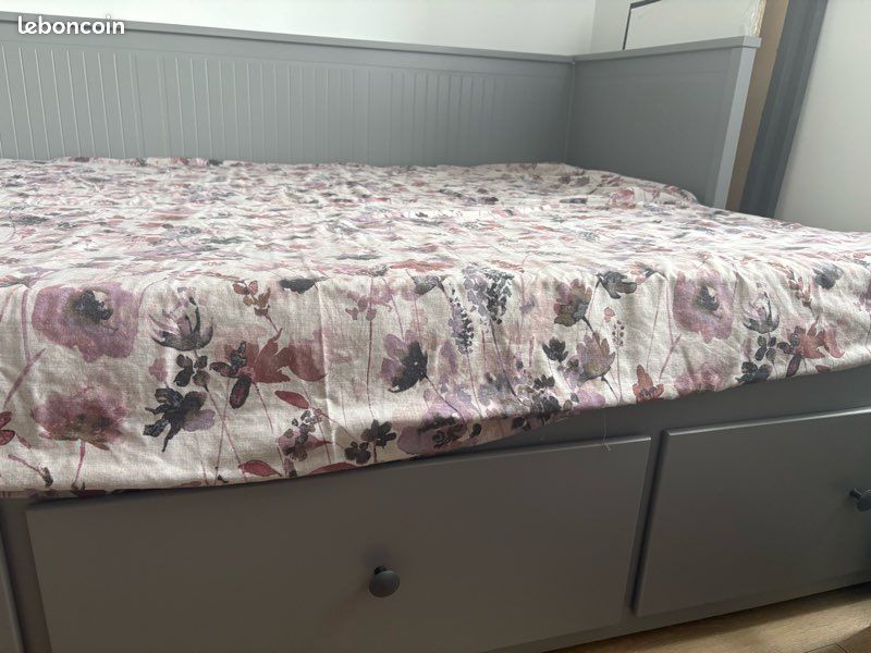 Lit HEMNES (image 2)
