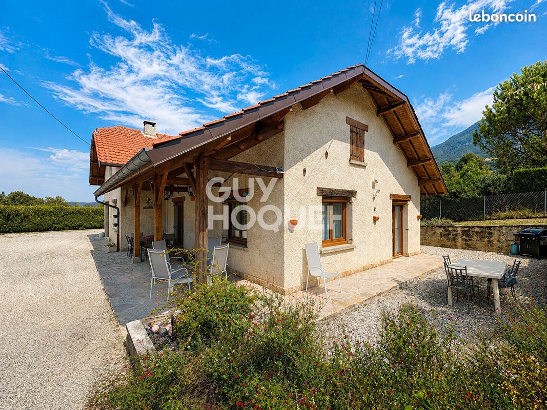 Maison 7 pièces 155 m² · à Aix-les-Bains · 155 m² · 599 000 €