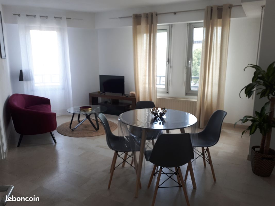 Appartement 2 pièces 45 m² · à Nîmes · 45 m² · 680 €