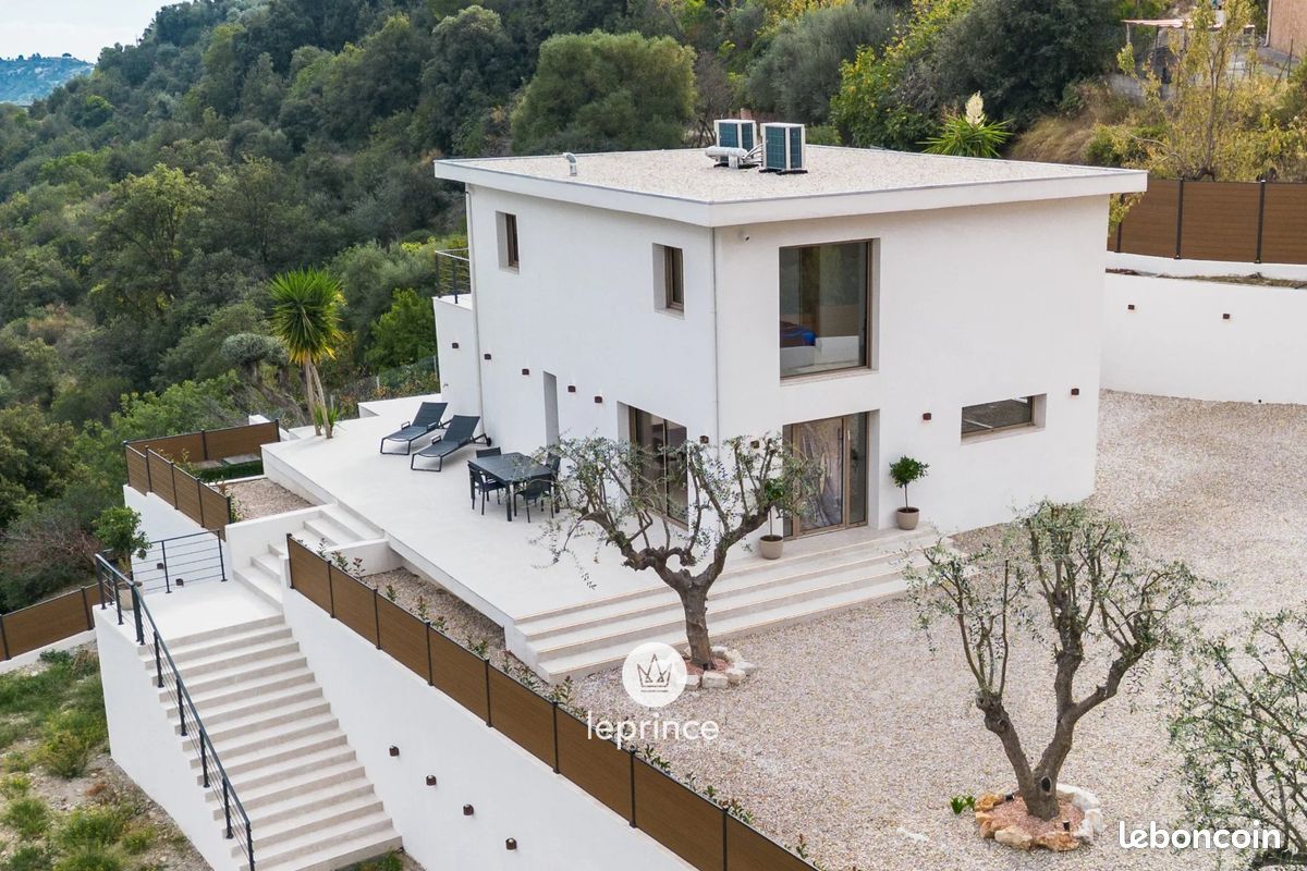 Maison 6 pièces 140 m² · à Nice · 140 m² · 1 175 000 €