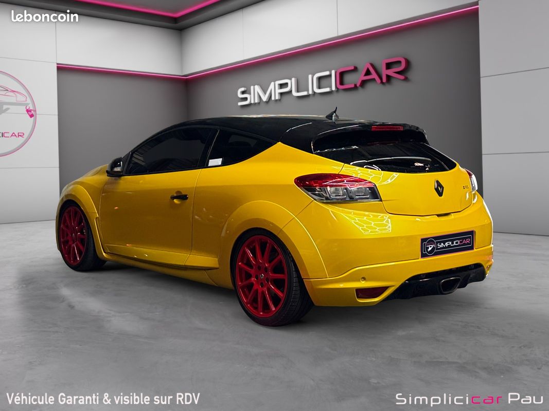 RENAULT MEGANE 2.0 16V 265 RS RED BULL RACING - 265Ch - Garantie 12 mois (image 6)