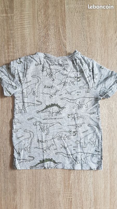 Lot de 5 Tshirts 3 ans neufs (image 6)