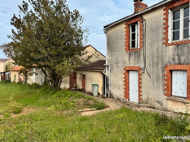 Maison 5 pièces 217 m² · à Bouaye · 217 m² · 171 200 €