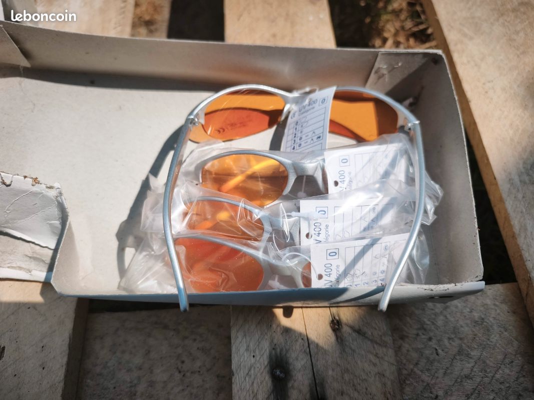 Lunettes de vision nocturne ou de protection (image 1)