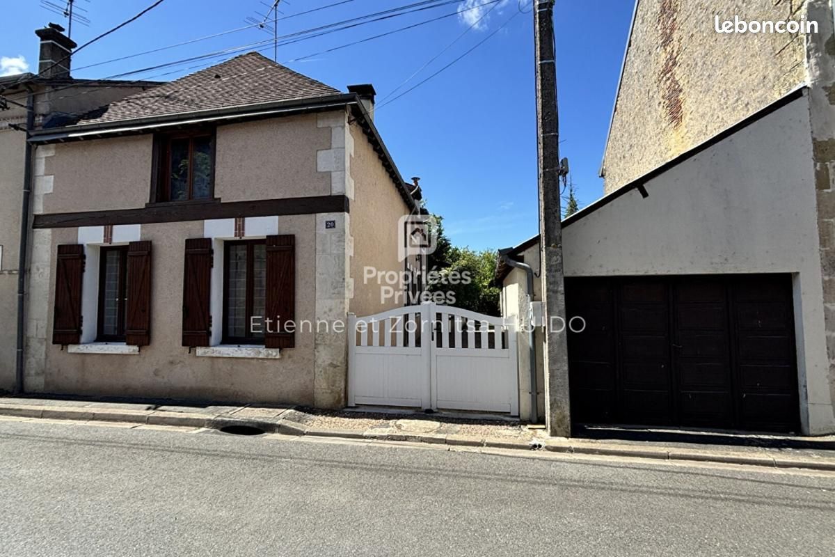 Maison 5 pièces 104 m² · à Vatan · 104 m² · 88 889 €
