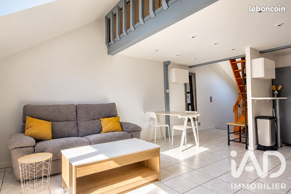 Appartement 1 pièce 29 m² · à La Ville-du-Bois · 29 m² · 650 €/mois