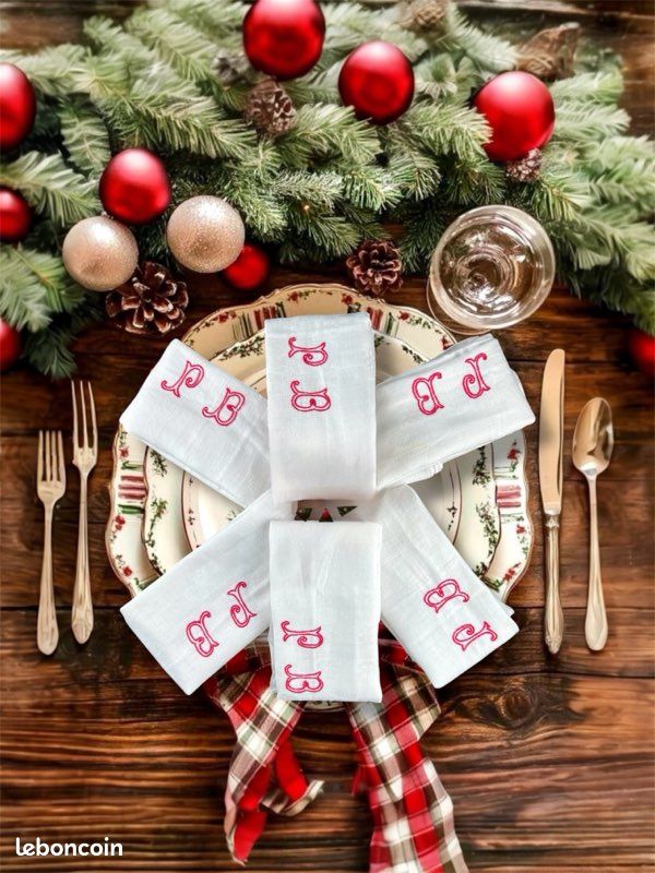 NatNarr Lot de 200 serviettes en papier jetables de Noël pour salle de bain, sapin de Noël