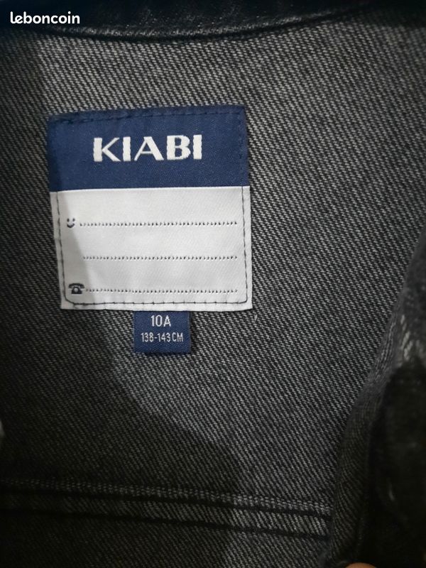 Manteau COMME Des GARÇONS Occasion - Motif Soleil, Taille ~XS, état Comme Neuf (inutilisé)