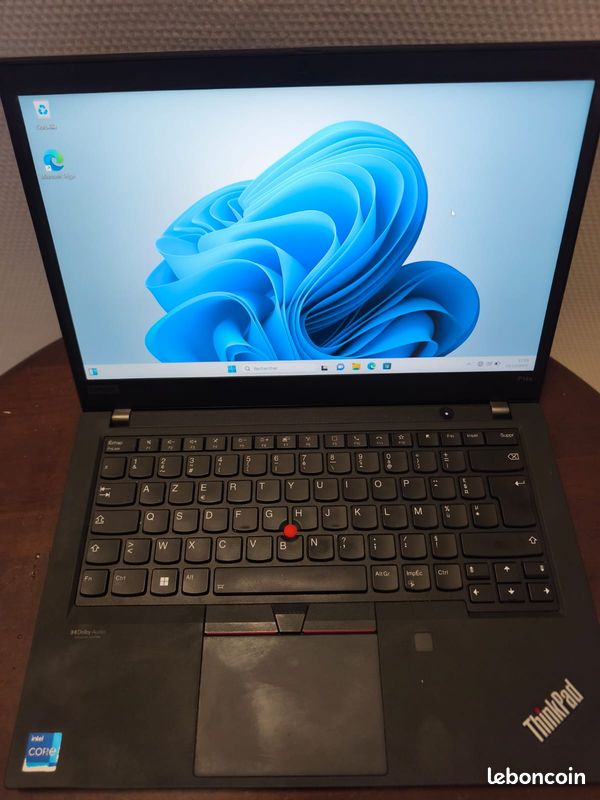 Lenovo Think Pad P14S (image 1)