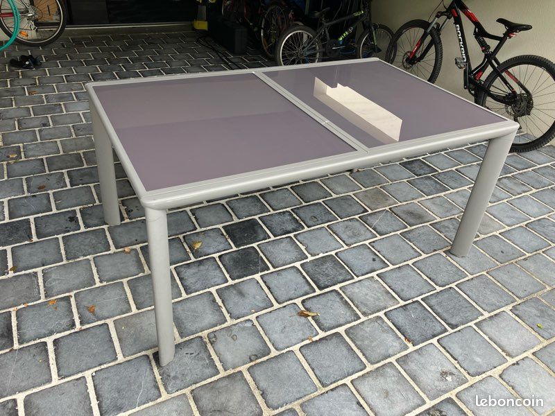 Table de jardin (image 5)