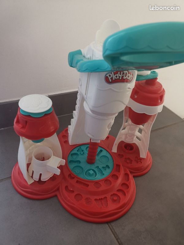 Glacier play doh (image 1)