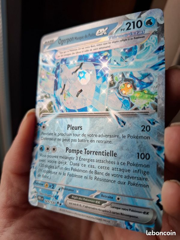 Ogerpon Masque Du Puits EX - Ultra Rare 027/131 - Ecarlate et Violet Évolutions Prismatiques - Fantasy Sphere