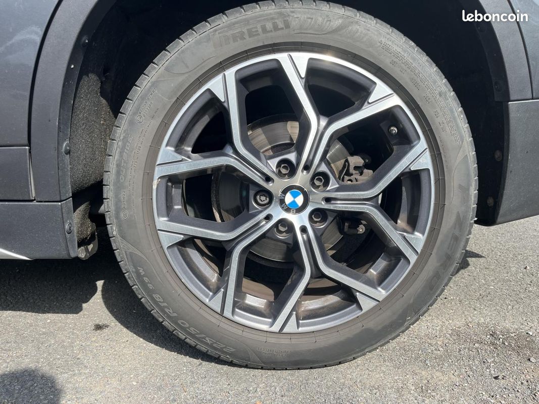 BMW X1 sDrive16d 1.5 116ch xLine - Attelage/T.O/Carplay (image 22)