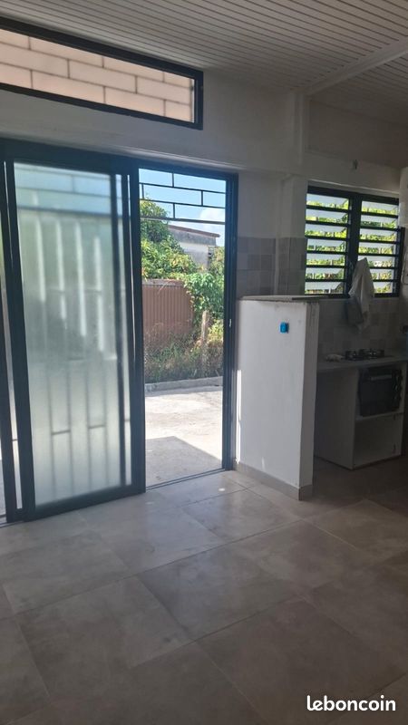 Appartement 2 pièces 34 m² · à Fort-de-France · 34 m² · 650 €/mois