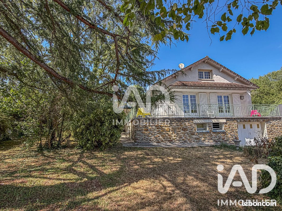 Maison 7 pièces 140 m² · à Mouroux · 140 m² · 309 000 €